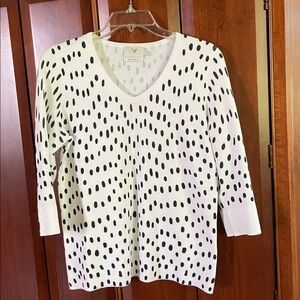 White and black ladies sweater